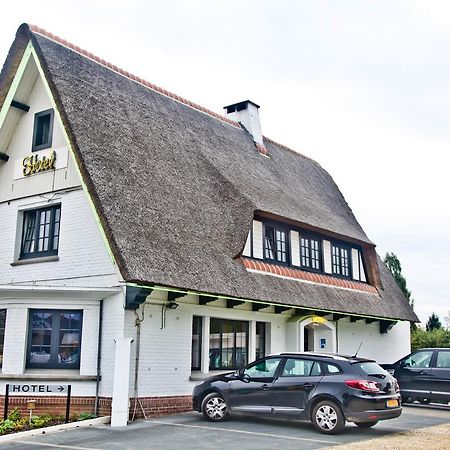 Hotel La Chaumiere Asse Bagian luar foto