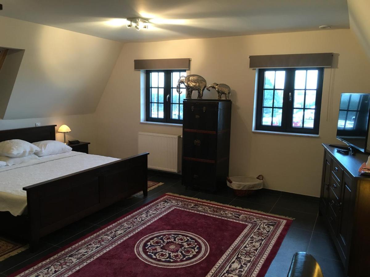 Hotel La Chaumiere Asse Bagian luar foto