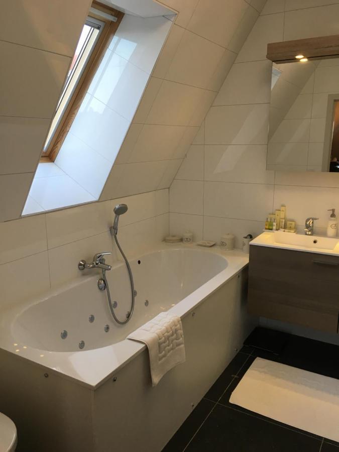 Hotel La Chaumiere Asse Bagian luar foto
