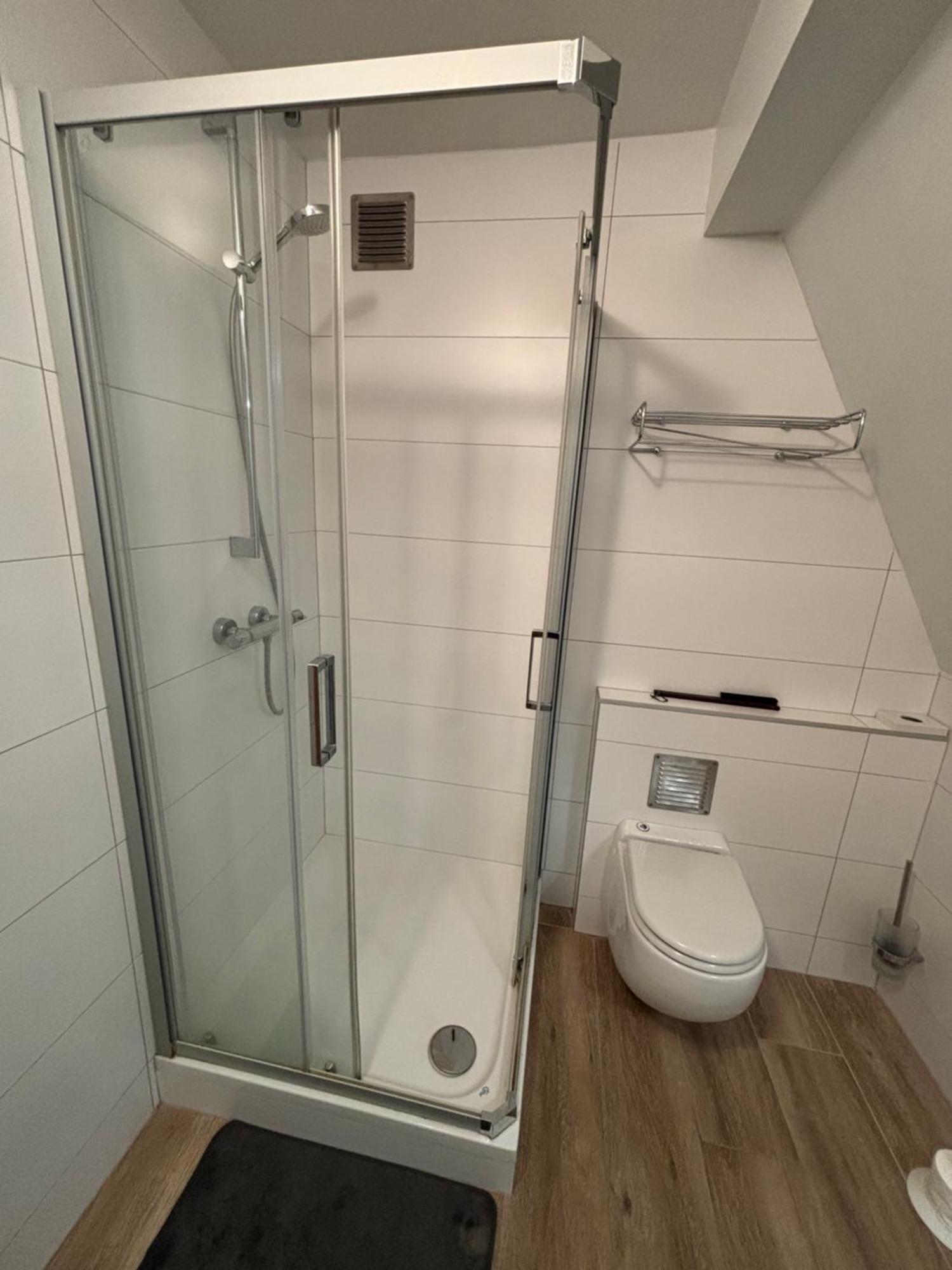Hotel La Chaumiere Asse Bagian luar foto