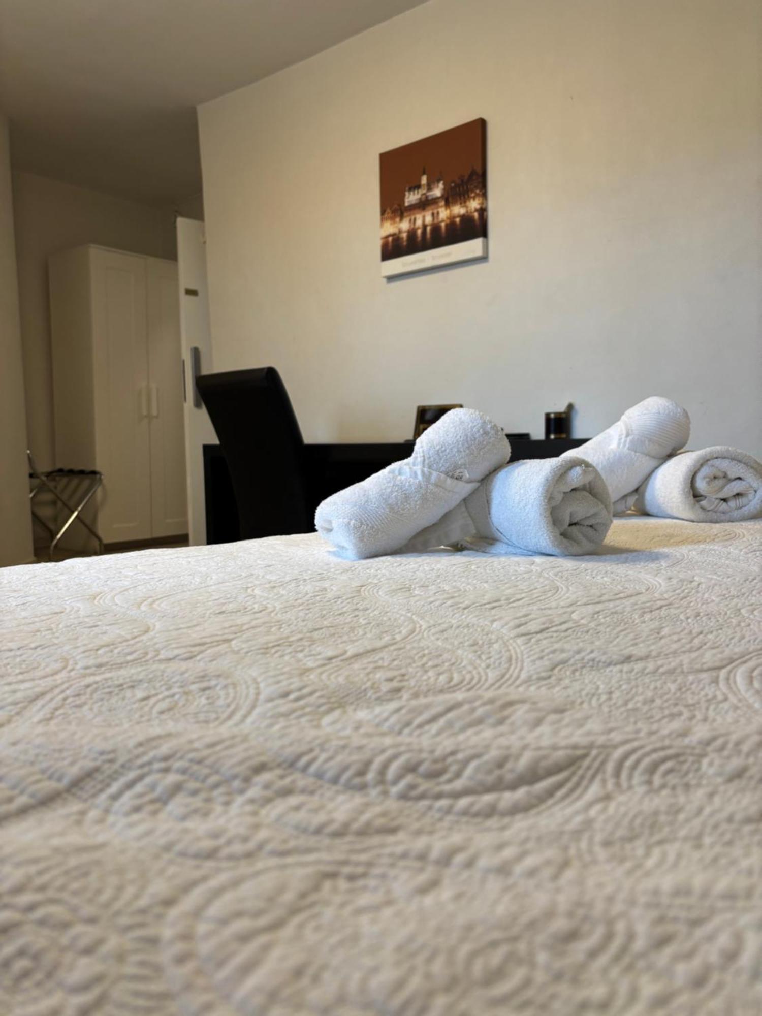 Hotel La Chaumiere Asse Bagian luar foto